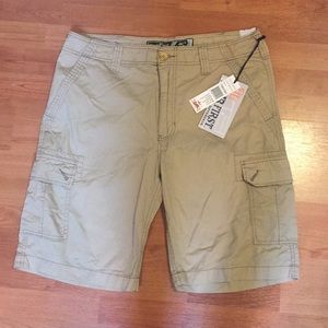 Men’s cargo shorts